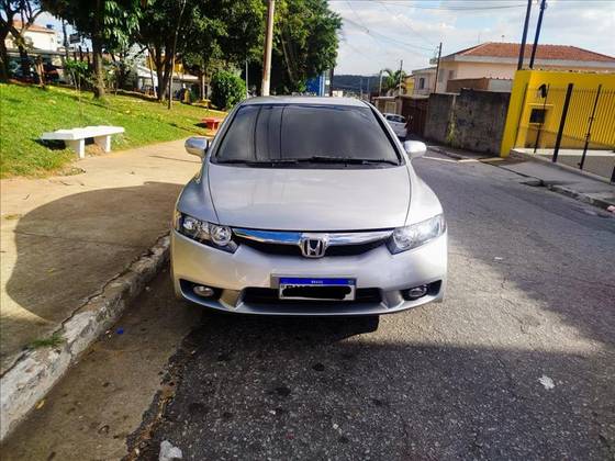 HONDA CIVIC 1.8 LXL 16V FLEX 4P AUTOMÁTICO